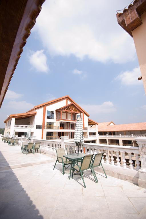 Jin Ling Museum Hotel Wanning Bagian luar foto
